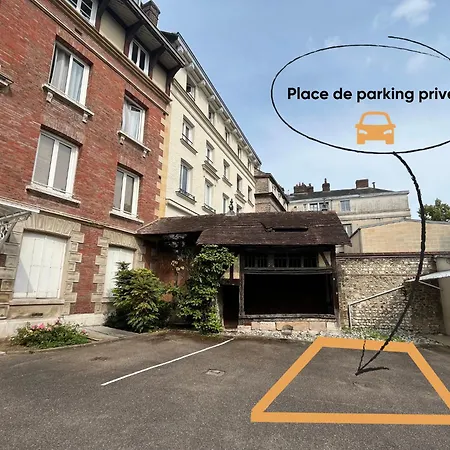 Le Flaubert, Et Parking En Centre *