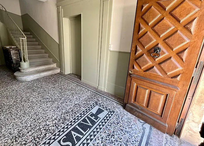 Apartment Le Flaubert, Et Parking En Centre